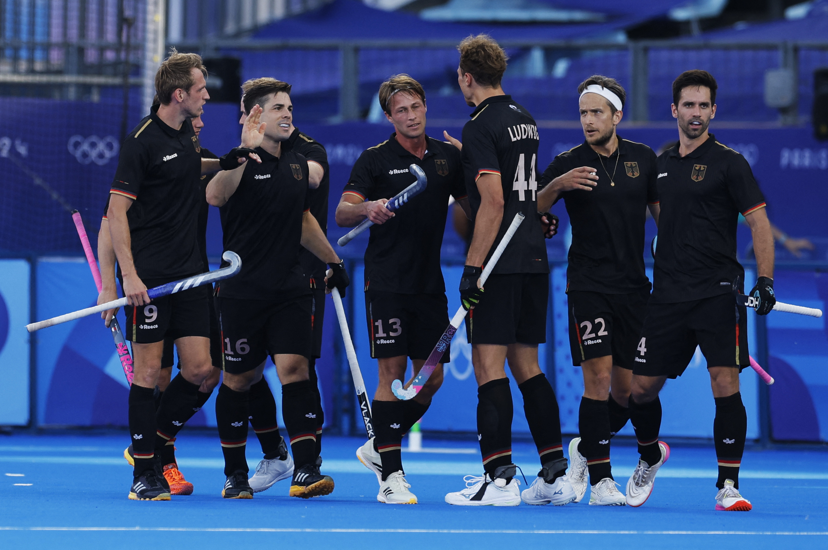 जर्मनी ने फर्स्ट हाफ के बाद 2-1 की बढ़त बनाए रखी।