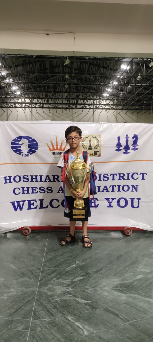 The city's little chess master Aarush became the Punjab winner, now he ...