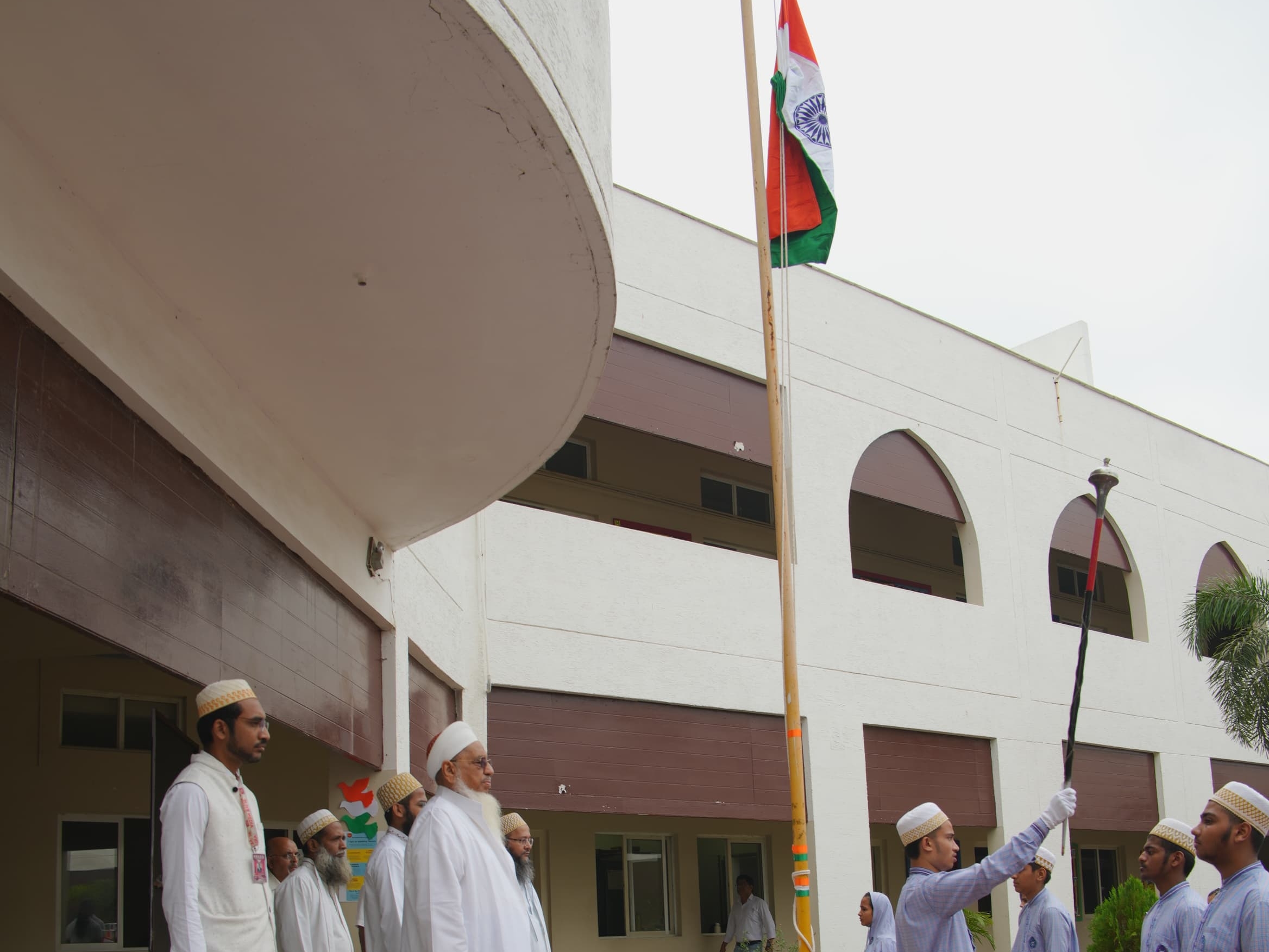 Flag hoisting at MSB Educational Institute Bhopal | MSB एज्युकेशनल ...