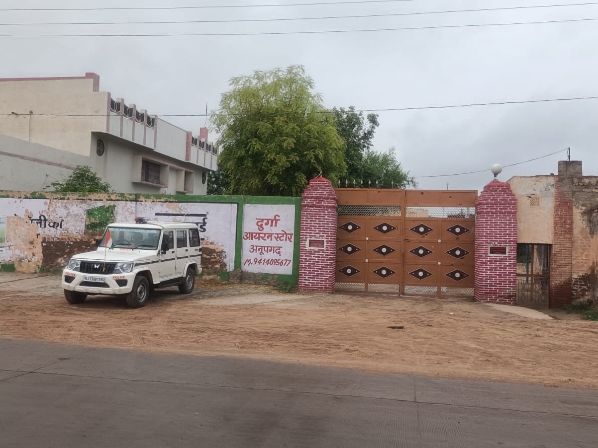 छत्तीसगढ़ एसीबी की टीम ने राजस्थान पुलिस की मदद से अनूपगढ़ में सर्च अभियान चलाया है।