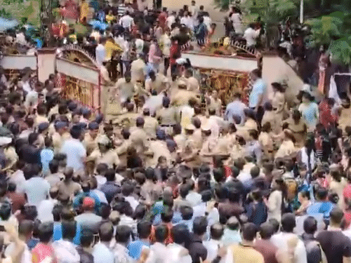 There was a clash between police and protesters over entering the school.