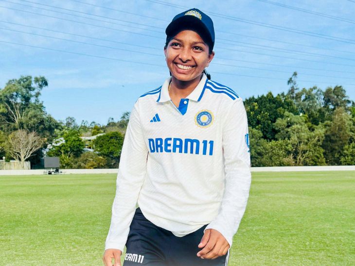 Minnu Mani took 5+ wickets in both the innings.