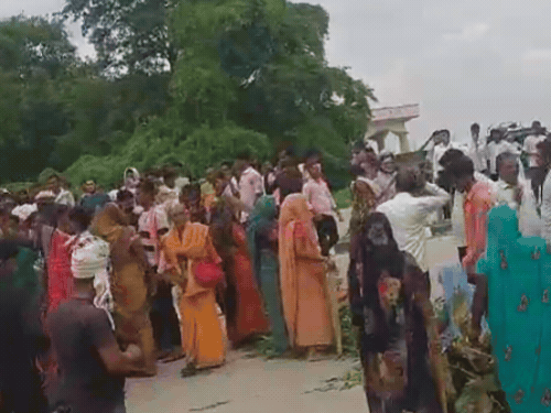 Azamgarh News, Murder of PURV PRADHAN in Azamgarh- Former Pradhan's ...