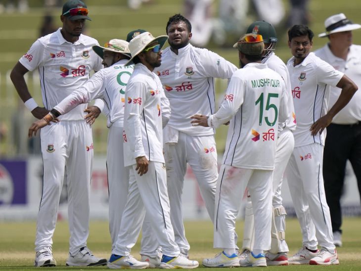 স্লো ওভার রেটের জন্য পাকিস্তান-বাংলাদেশ জরিমানা: WTC পয়েন্ট টেবিলে পাকিস্তানের 6 পয়েন্ট, বাংলাদেশের 3 পয়েন্ট কাটা; কঠিন হয়ে পড়ে ফাইনালে ওঠার পথ স্লো ওভার রেটের জন্য পাকিস্তান-বাংলাদেশ জরিমানা: WTC পয়েন্ট টেবিলে পাকিস্তানের 6 পয়েন্ট, বাংলাদেশের 3 পয়েন্ট কাটা; কঠিন হয়ে পড়ে ফাইনালে ওঠার পথ