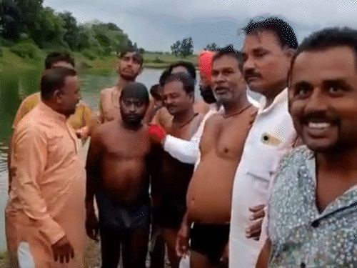 Three innocent children who went to take bath in a pond died: Clothes ...