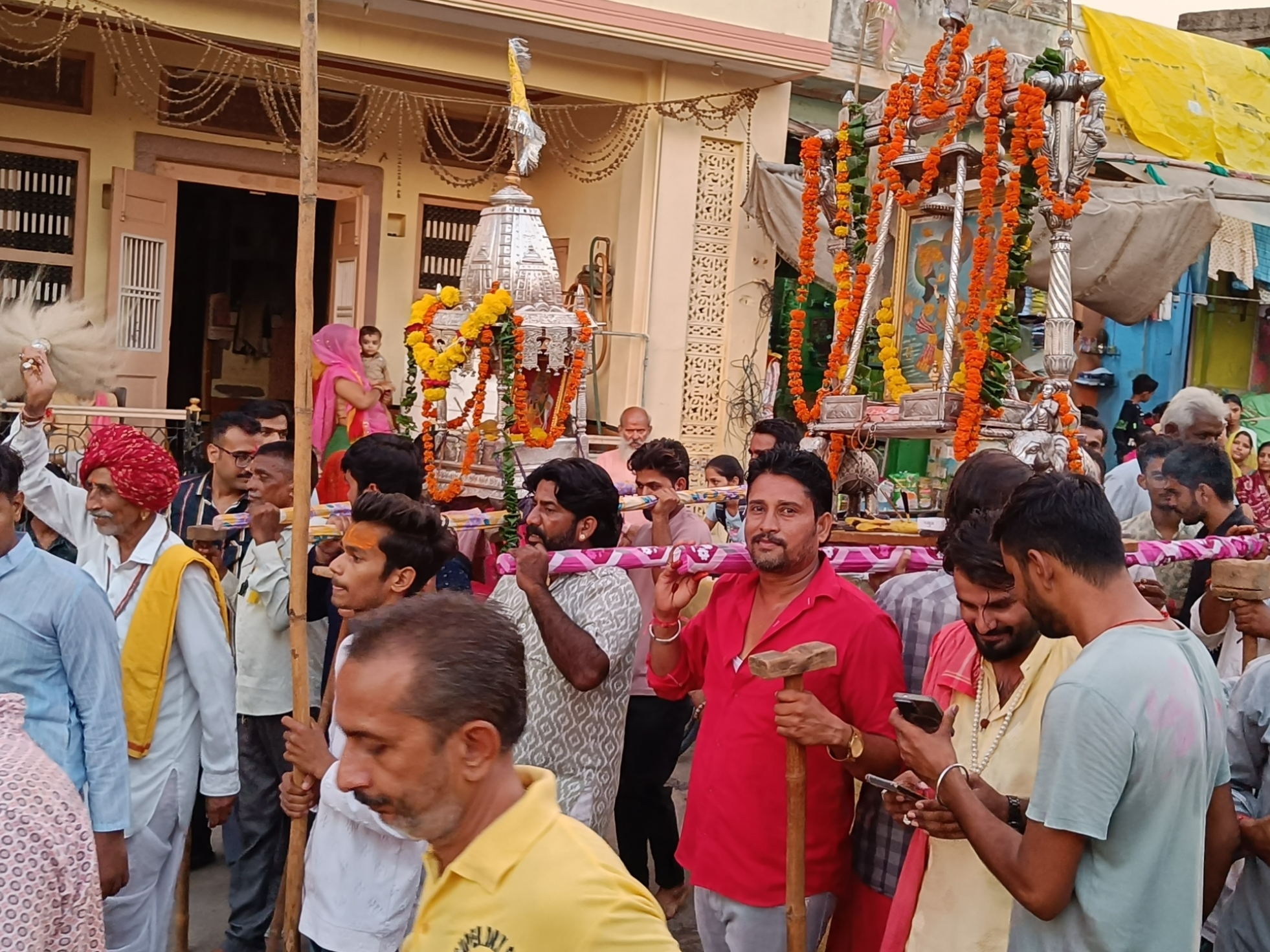 Bhinmal Lord Varah Shyam's birth anniversary celebrated in Bhinmal | भीनमाल में ...