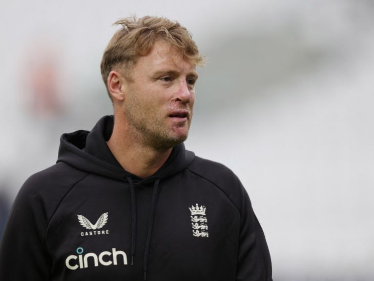 एंड्रूय फ्लिंटॉफ ने 2010 में क्रिकेट से रिटायरमेंट ले लिया था।