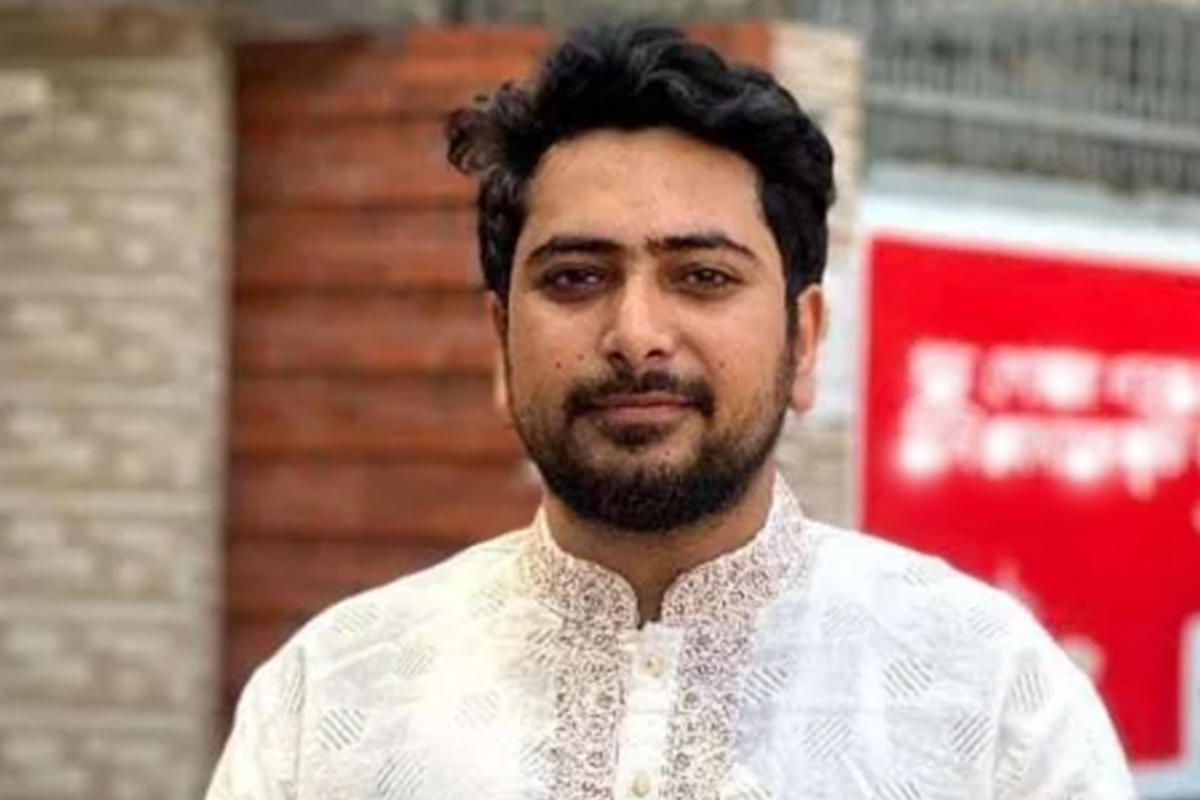 नाहिद इस्लाम अंतरिम सरकार में सूचना सलाहकार हैं। हसीना सरकार के खिलाफ छात्र आंदोलन में इनकी बड़ी भूमिका थी।