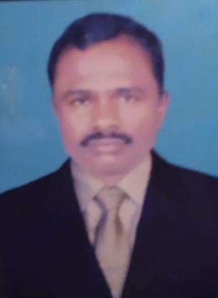 हेड मास्टर ने फांसी लगाकर की थी आत्महत्या।