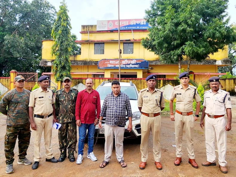 बालोद पुलिस ने मदार खान समेत 3 लोगों को गिरफ्तार किया है।