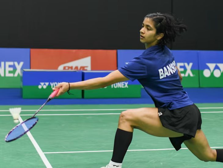 23 मालविकाने गेम 26-24 असा फिरायला.