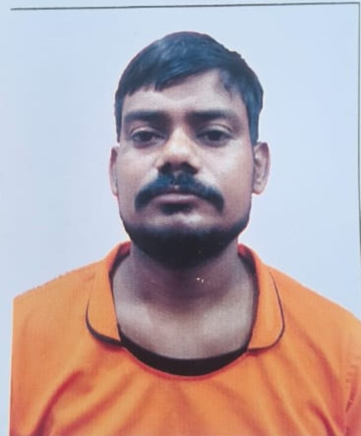 आरोपी पति संजय गोड़ की फाइल फोटो।