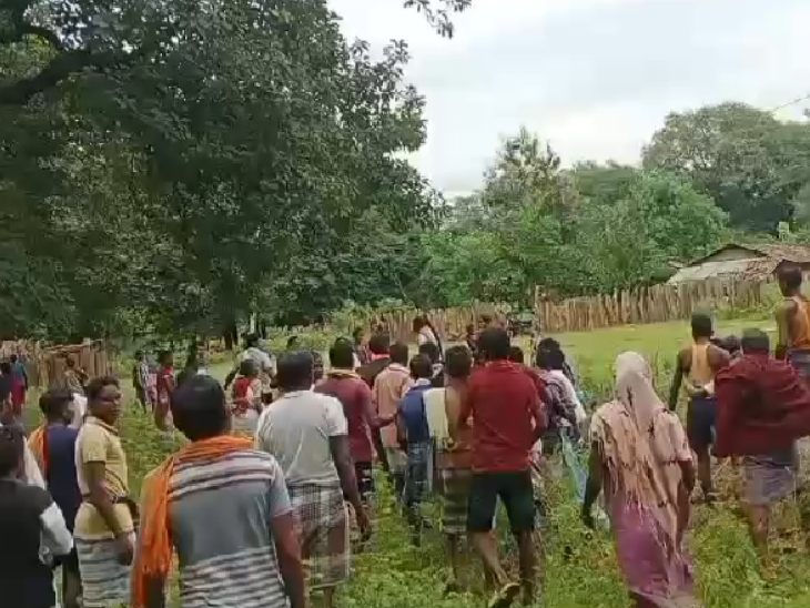 समाज के लोगों ने वीडियो भी शेयर किया है।