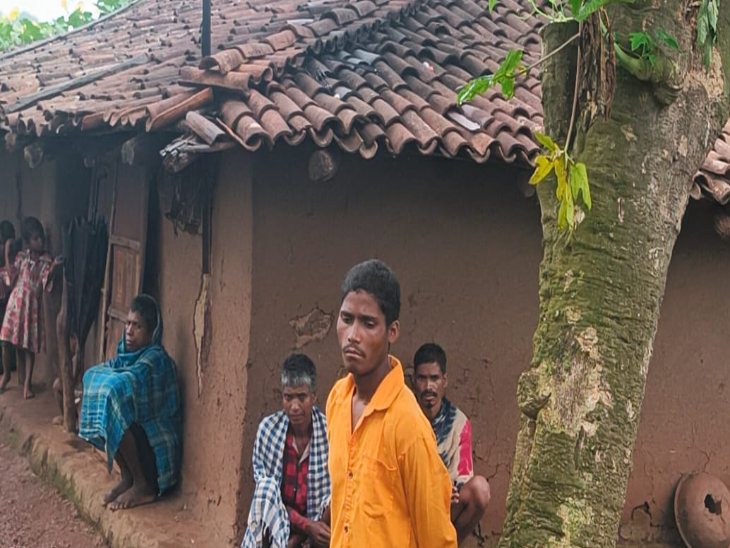 पिता राम मझवार ने कहा कि इसकी जांच होनी चाहिए।