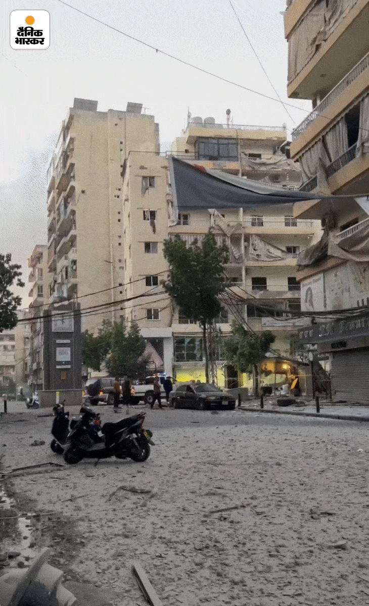 हमले वाली जगह पर पुलिस के साथ हिजबुल्लाह के लोग भी गश्त कर रहे हैं। इनकी पहचान काले कपड़ों से होती है।