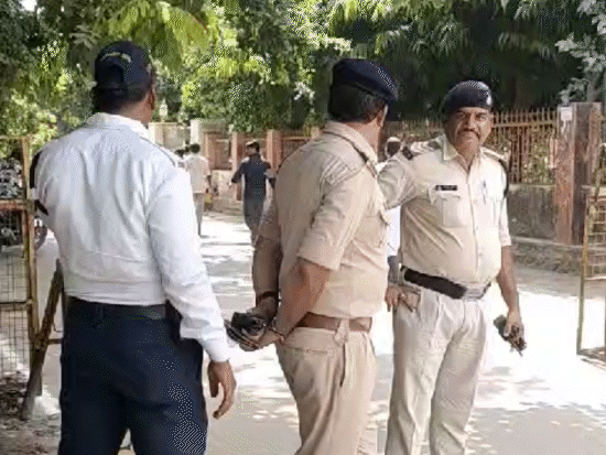 बांगलादेशचा संघ हॉटेल रॅडिसनमध्ये थांबला आहे. येथे पोलीस बंदोबस्त तैनात करण्यात आला आहे.