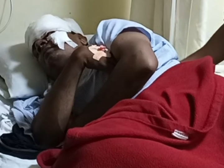 मुड़ापार वार्ड के पूर्व कांग्रेस पार्षद गोपाल कुर्रे भी सवार थे, जो नैला से देवी दर्शन कर वापस लौट रहे थे।