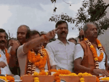 सुनील सोनी की रैली एकात्म परिसर से निकलकर कलेक्ट्रेट तक पहुंची।
