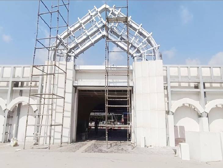 Work on Lucknow City Station will be completed by November 30 90 ...
