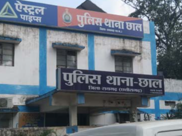 पुलिस ने आरोपियों के खिलाफ अपराध दर्ज कर पतासाजी शुरू कर दी है। - Dainik Bhaskar