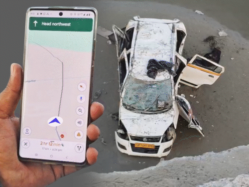 Bareilly Car Accident Tragedy; Google Map Route Controversy | PWD | बाढ़ में बहे आधे पुल को गूगल पूरा दिखाता रहा: हादसे के बाद मैप सुधारा; बरेली में कार गिरने से हुई