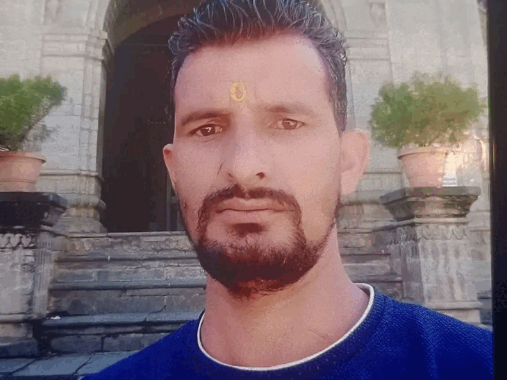 मृतकों की फाइल फोटो