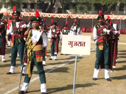 प्रतियोगिता में गुजरात की टीम भी आई हुई है।