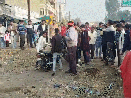 22 नवंबर की सुबह 7 बजे कन्नौद में निसार की हत्या की गई थी।