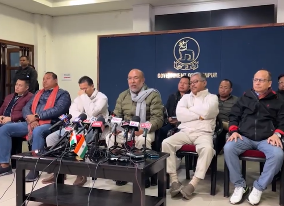 मुख्यमंत्री उन बीरेन सिंह ने मंगलवार को मीडिया से बातचीत की।