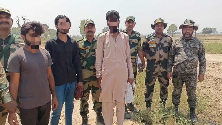 मई महीने में 3 पाक नागरिकों को वापस लौटाया गया था।