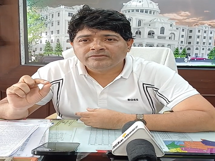 मेयर बोले-सरकार बनने के 1 साल के भीतर कोई एक्टिविटी क्यों शुरू नहीं करा पाए।