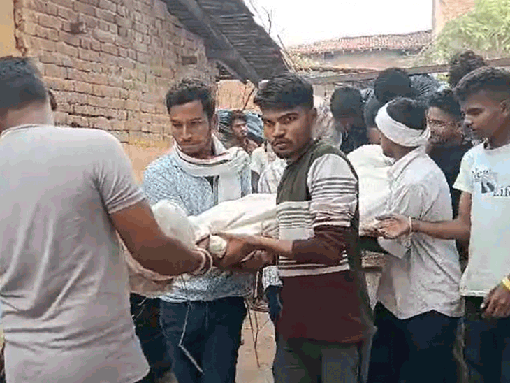 धमतरी जिले में एक युवक ने धर्मांतरण के दबाव में खुदकुशी कर ली। - Dainik Bhaskar