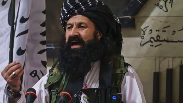 खलील हक्कानी 2021 में शरणार्थी मंत्री बना था।- फाइल फोटो