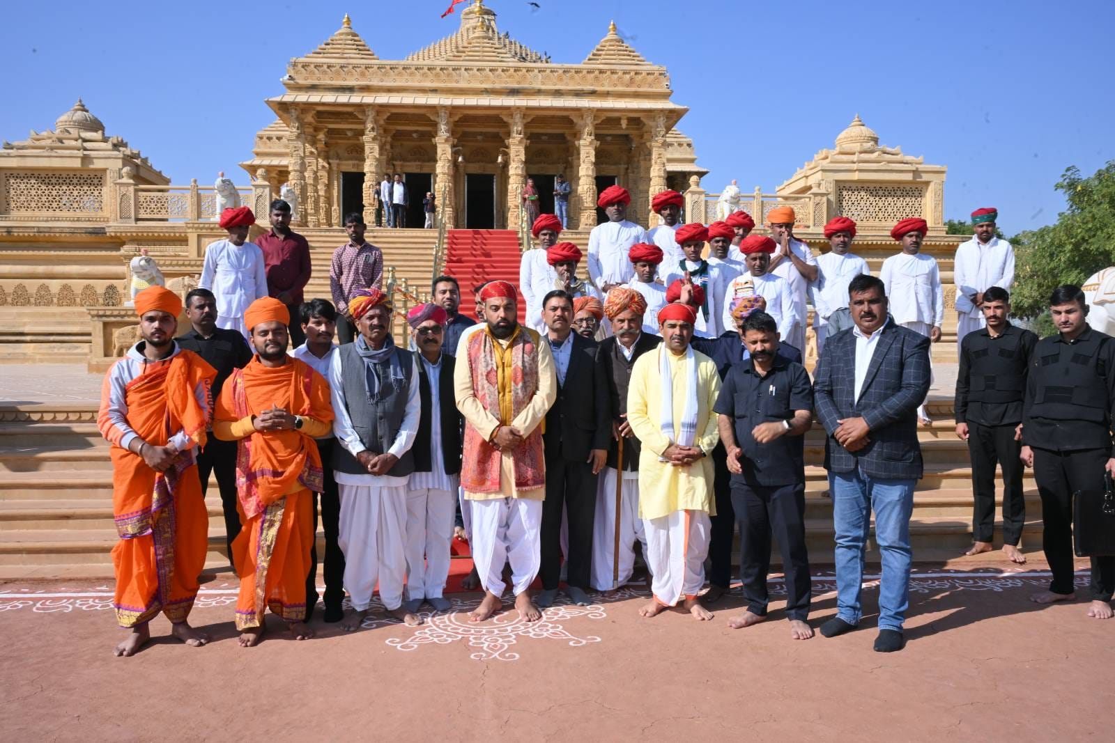 Udaipur Kumar visited the temples of Rawal Mallinath and Rani Rupade