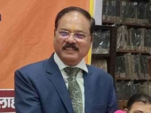 जस्टिस शेखर यादव इलाहाबाद हाईकोर्ट में जज हैं। वह 2026 में रिटायर होंगे।