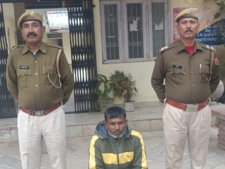 ​​​​​​​लांगरा थाना पुलिस ने स्मैक बिक्री के आरोप में फरार चल रहे आरोपी चंदन सिंह तमोली को गिरफ्तार किया है। - Dainik Bhaskar