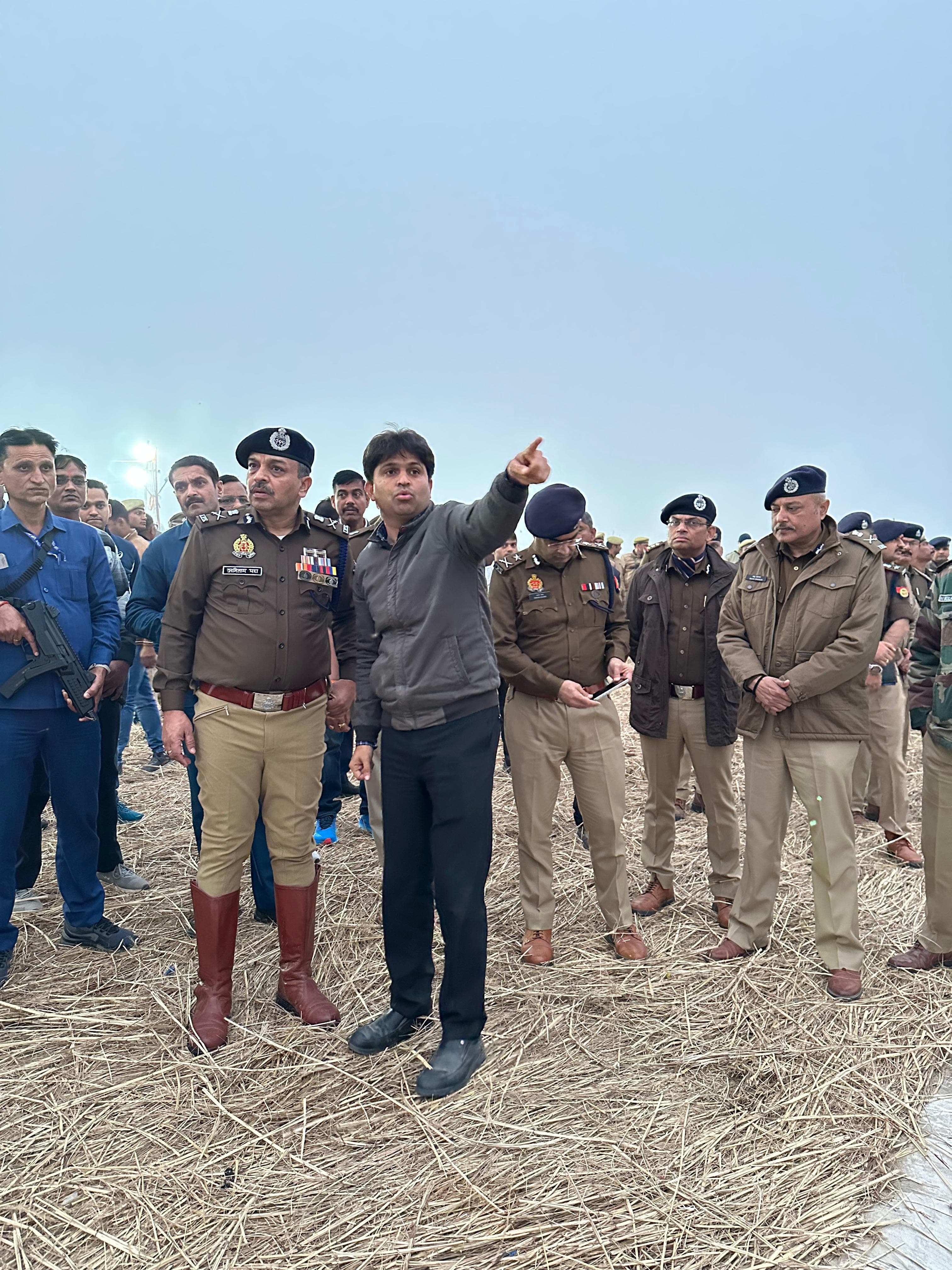 2 दिनों से मेला क्षेत्र में भ्रमण कर रहे हैं एडीजी (कानून व्यवस्था)
