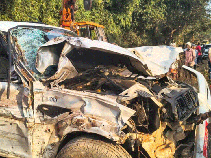 5 college students died in a road accident