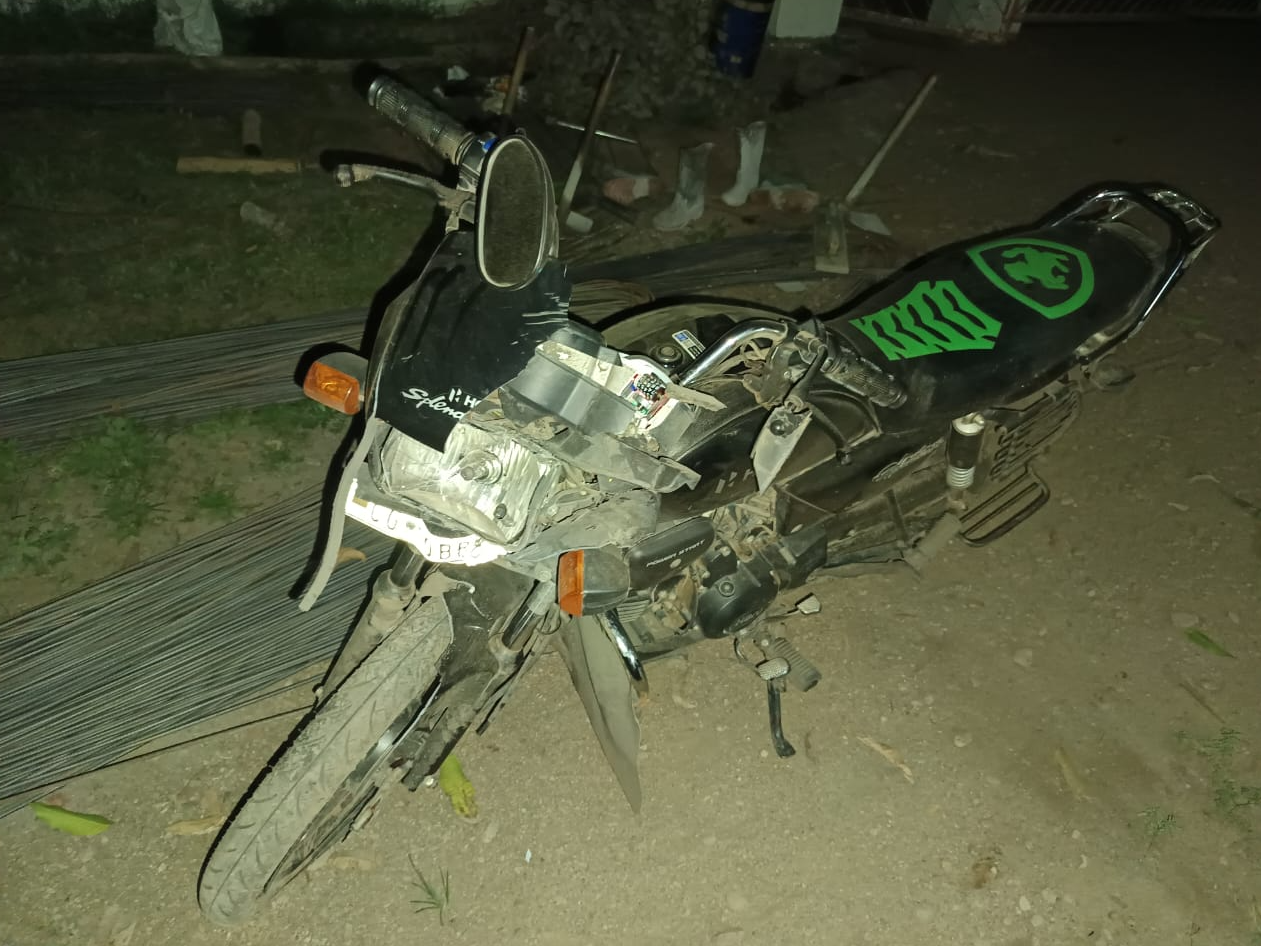 High speed bike collided with electric pole, young man died