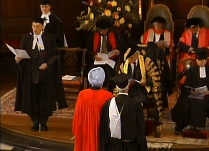 Manmohan Singh giving a speech after being awarded the doctorate degree at Cambridge University on 11 October 2006.