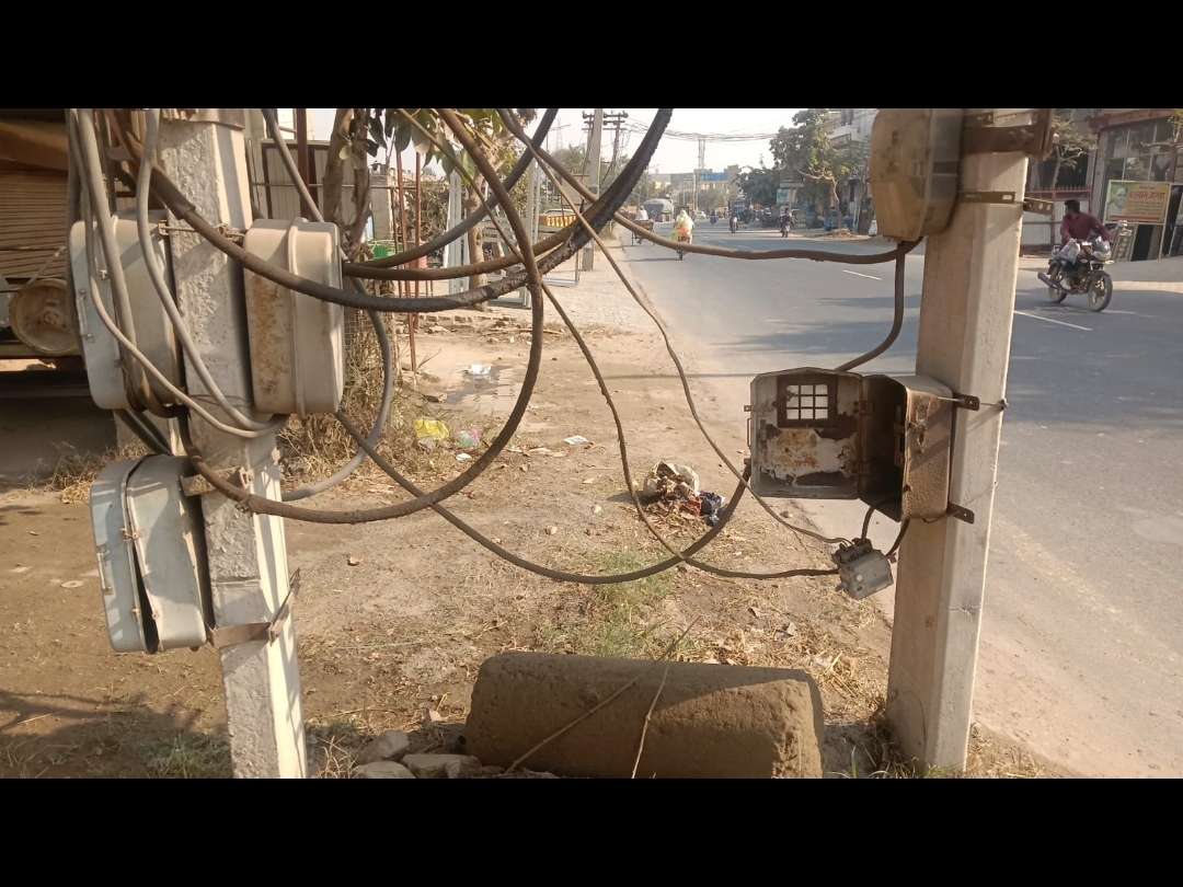 Sirsa Rania Pin Code Sirsa Rania Meter wires hanging down poles | रानियां में खंभों से लटके ...