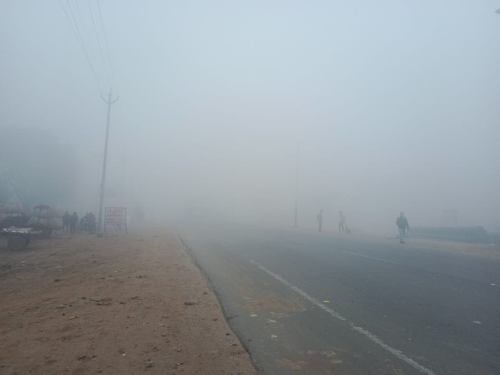 Fog engulfs Mathura temperature