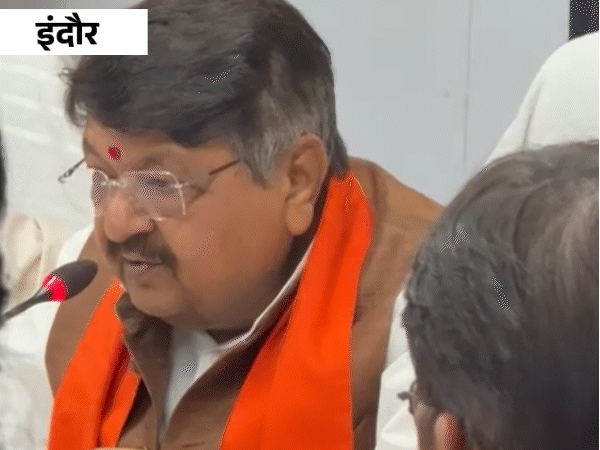 मंत्री विजयवर्गीय ने कचरा जलाने का विरोध करने वाले लोगों और संगठनों के साथ मीटिंग की।