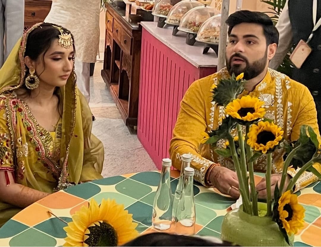 जयपुर में हल्दी, मेहंदी, सूफी नाइट और निकाह जैसे पारंपरिक समारोह भव्य रूप से संपन्न हुए।