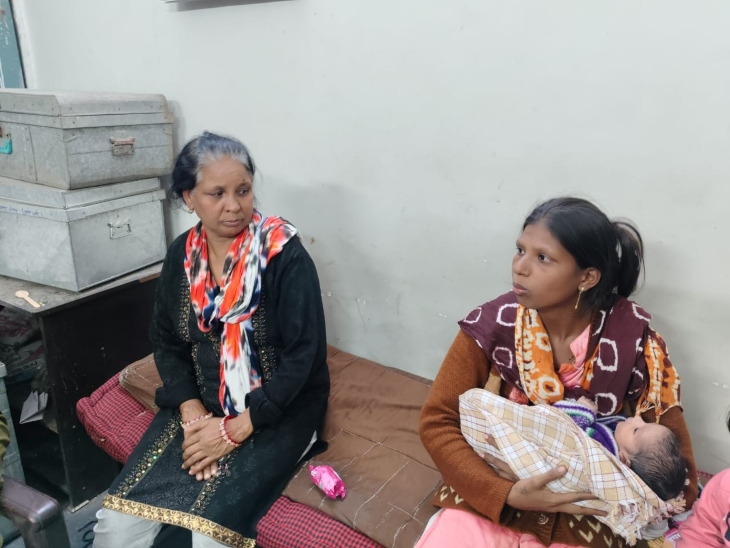 पुलिस ने रानी साहू और पायल साहू के बाद एक अन्य आरोपी राजा साहू को गिरफ्तार कर लिया है।