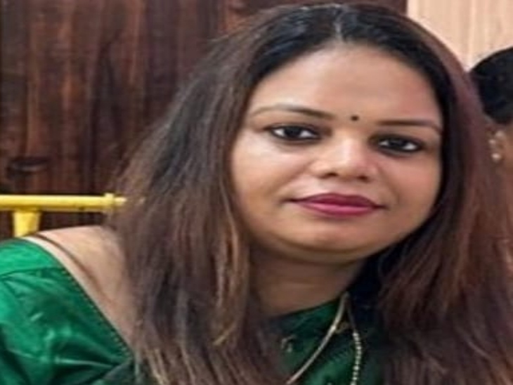 निशि पैथोनैजियन टीनएज पैथेनियन की पत्नी है। वर्तमान कोयला यूनियन जनता मजदूर संघ के केंद्रीय उपाध्यक्ष भी हैं।