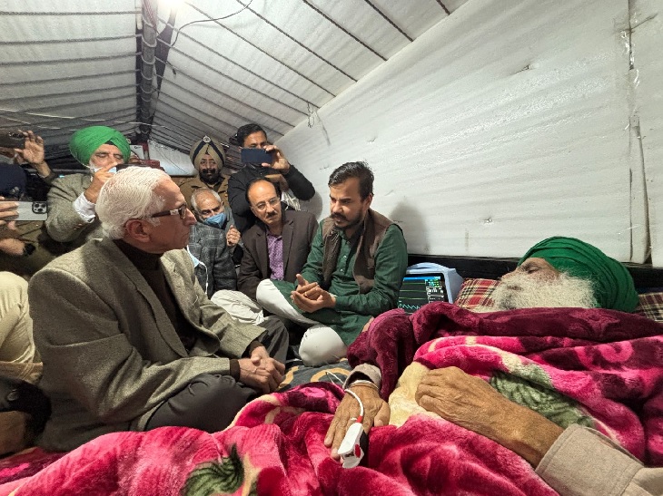 किसान नेता जगजीत सिंह डल्लेवाल से मुलाकात करती हाई पावर कमेटी। - फाइल फोटो