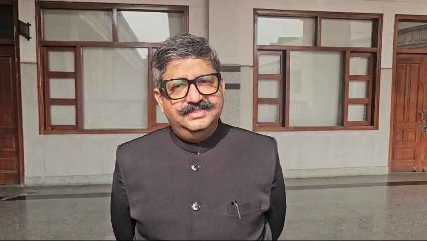 आधिवक्ता मोहम्मद हैदर ने याचिका दायर की थी। हाईकोर्ट ने जीर्णोद्धार का दिया आदेश है।