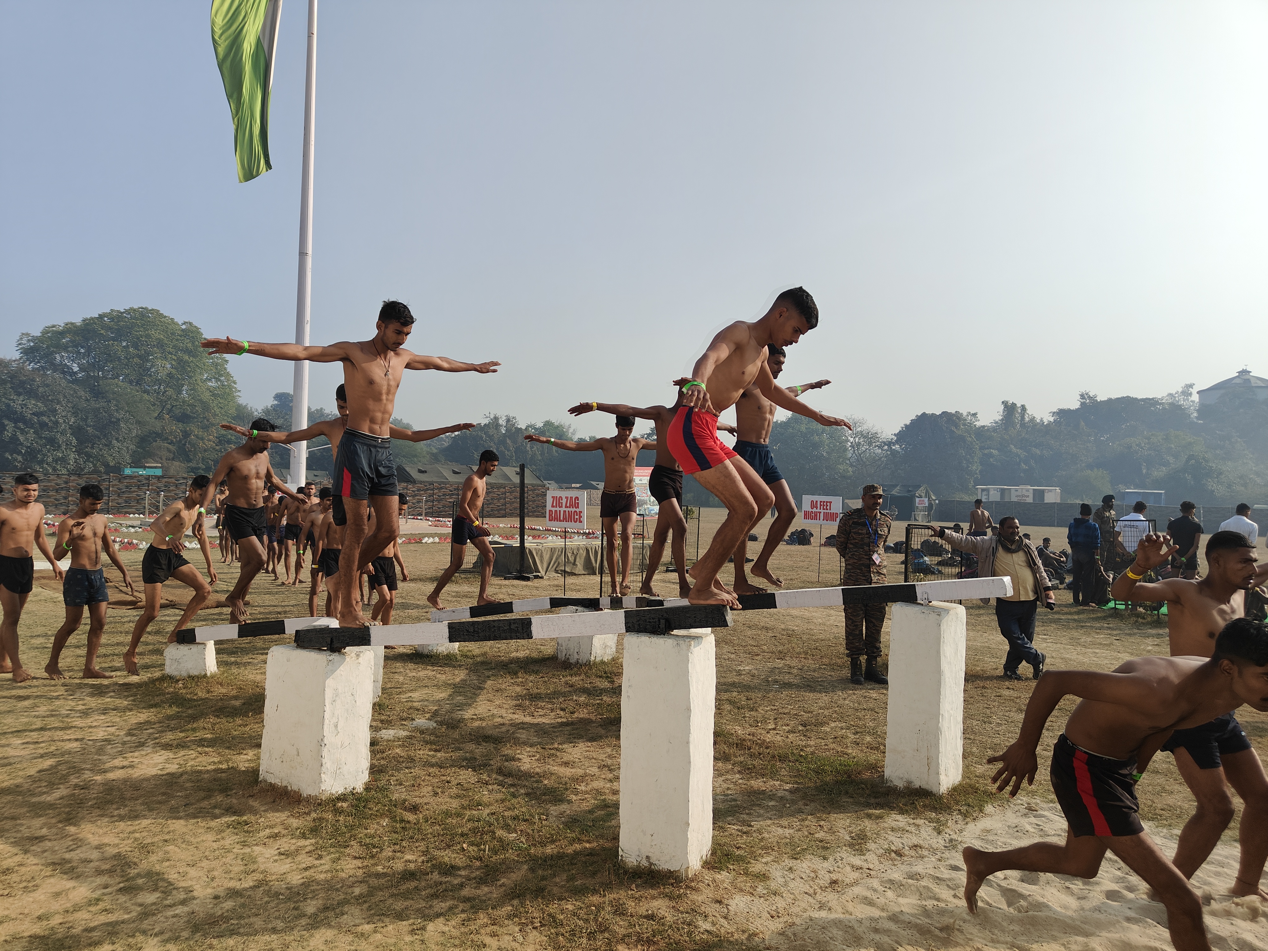 फिजिकल टेस्ट की तस्वीर