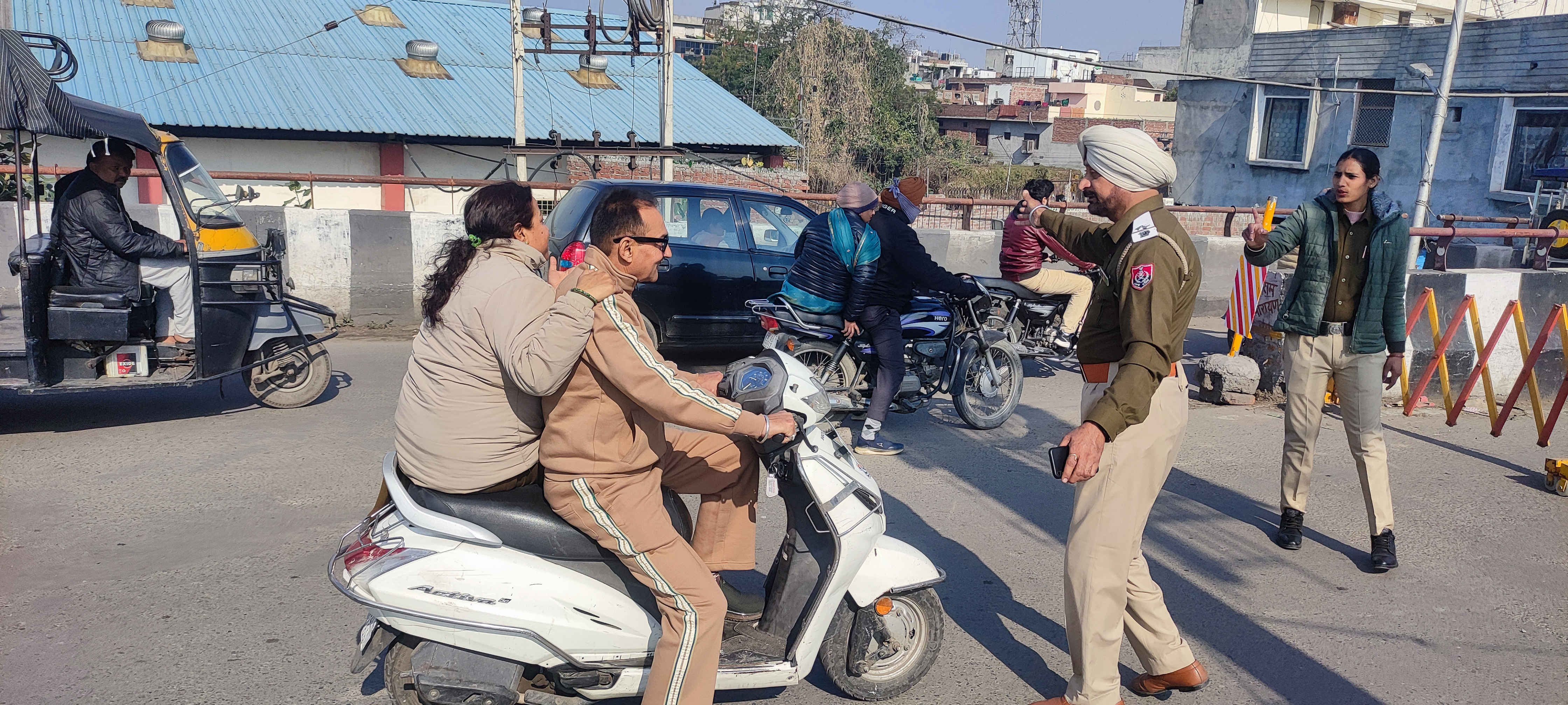 Elevated road two-wheeler and Batala road bridge closed for all ...